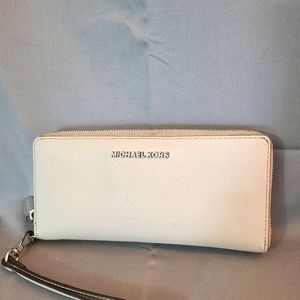 Michael Kors Travel Wristlet Wallet